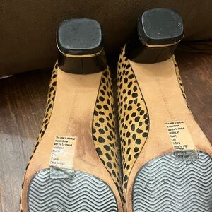 Diane Von Furstenberg leopard calf hair block heel